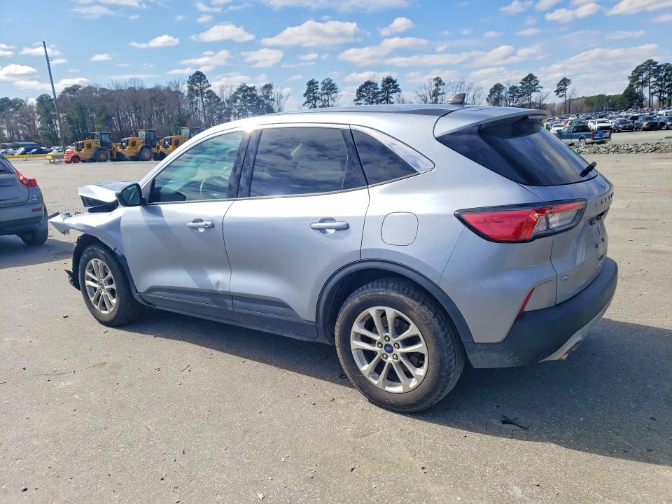 Photo 2 from auction – 2022 FORD ESCAPE with VIN 1FMCU0G69NUB40314