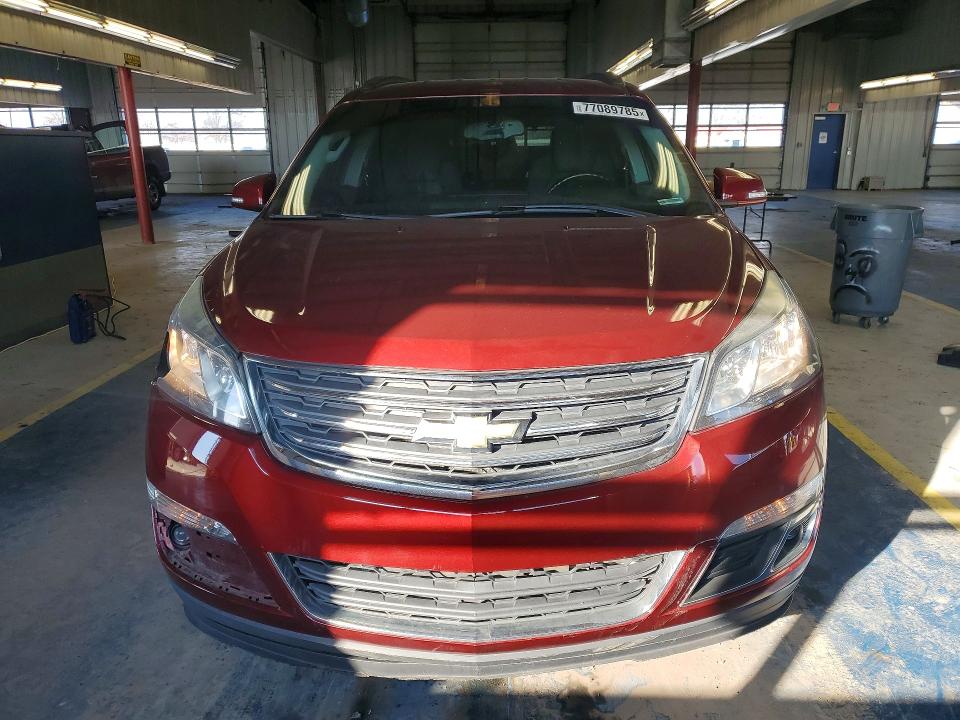 Photo 5 from auction – 2015 CHEVROLET TRAVERSE with VIN 1GNKRGKD8FJ146194