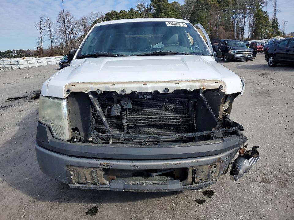 Photo 5 from auction – 2011 FORD F150 with VIN 1FTMF1CM8BKD59785
