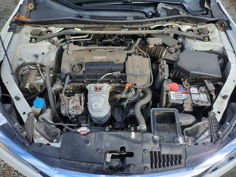 Photo 11 from auction – 2016 HONDA ACCORD with VIN 1HGCR2E57GA178142