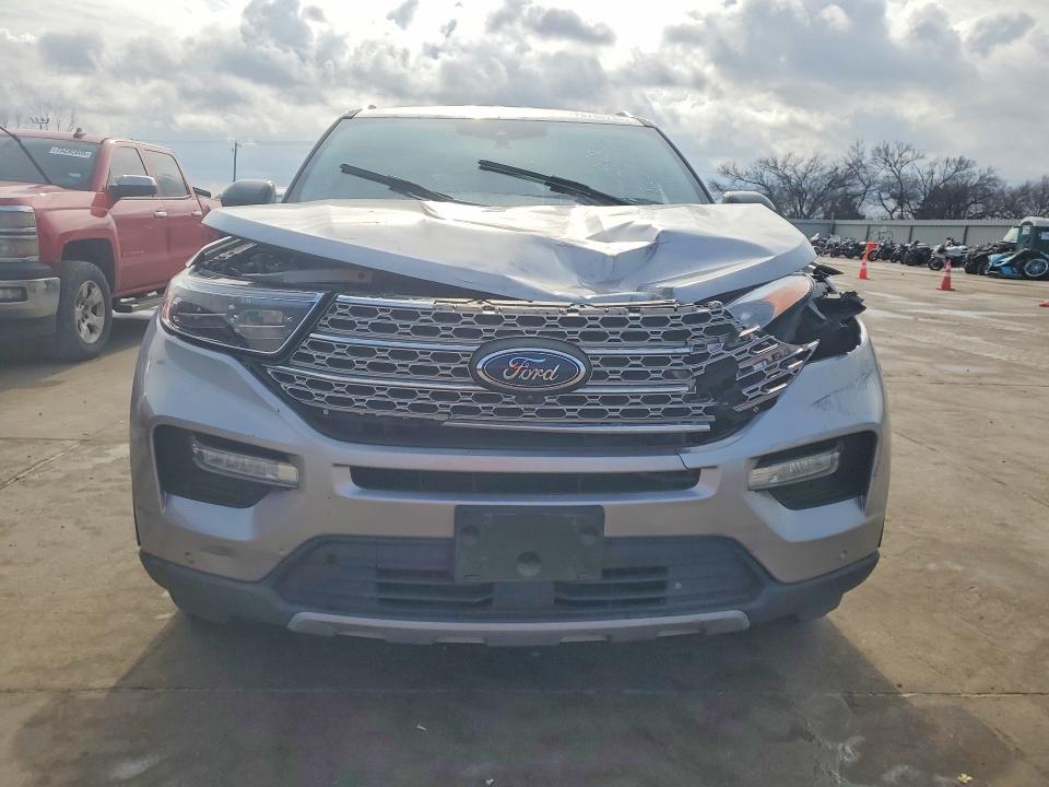 Photo 5 from auction – 2022 FORD EXPLORER with VIN 1FMSK7FH4NGA51245