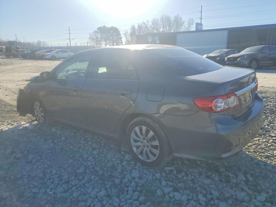 Photo 2 from auction – 2013 TOYOTA COROLLA with VIN 2T1BU4EEXDC008112