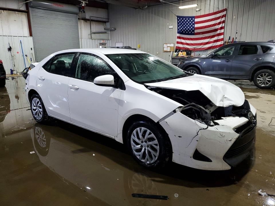 Photo 4 from auction – 2018 TOYOTA COROLLA L with VIN 2T1BURHE8JC017721