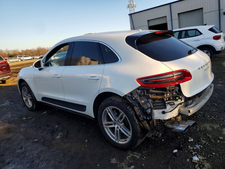 Photo 2 from auction – 2017 PORSCHE MACAN S with VIN WP1AB2A56HLB19734