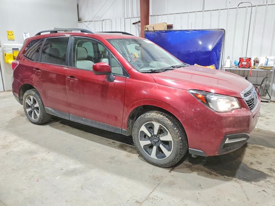 Photo 4 from auction – 2018 SUBARU FORESTER with VIN JF2SJAGC3JH583258