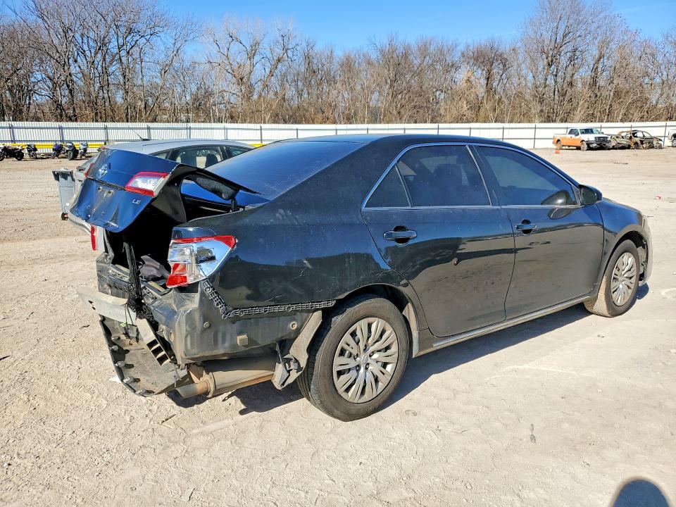 Photo 3 from auction – 2014 TOYOTA CAMRY L with VIN 4T1BF1FK5EU313420