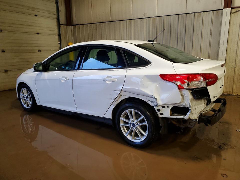 Photo 2 from auction – 2015 FORD FOCUS with VIN 1FADP3F26FL338295