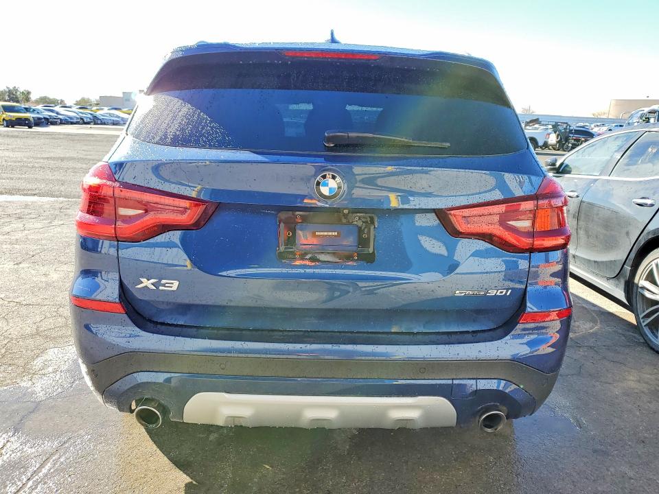Photo 6 from auction – 2019 BMW X3 with VIN 5UXTR7C59KLE97586