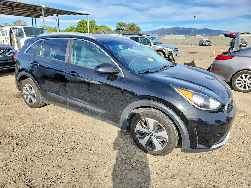 Photo 4 from auction – 2019 KIA NIRO with VIN KNDCB3LC5K5290174