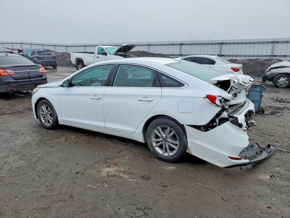 Photo 2 from auction – 2016 HYUNDAI SONATA SE with VIN 5NPE24AF4GH398093