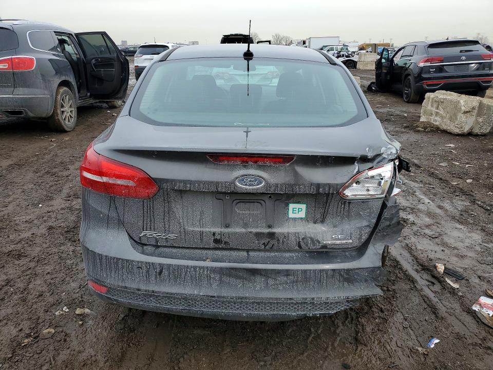 Photo 6 from auction – 2015 FORD FOCUS with VIN 1FADP3F23FL304976