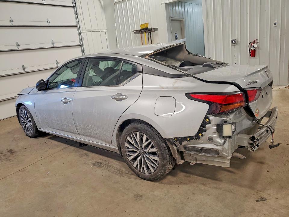Photo 2 from auction – 2024 NISSAN ALTIMA with VIN 1N4BL4DV7RN328518