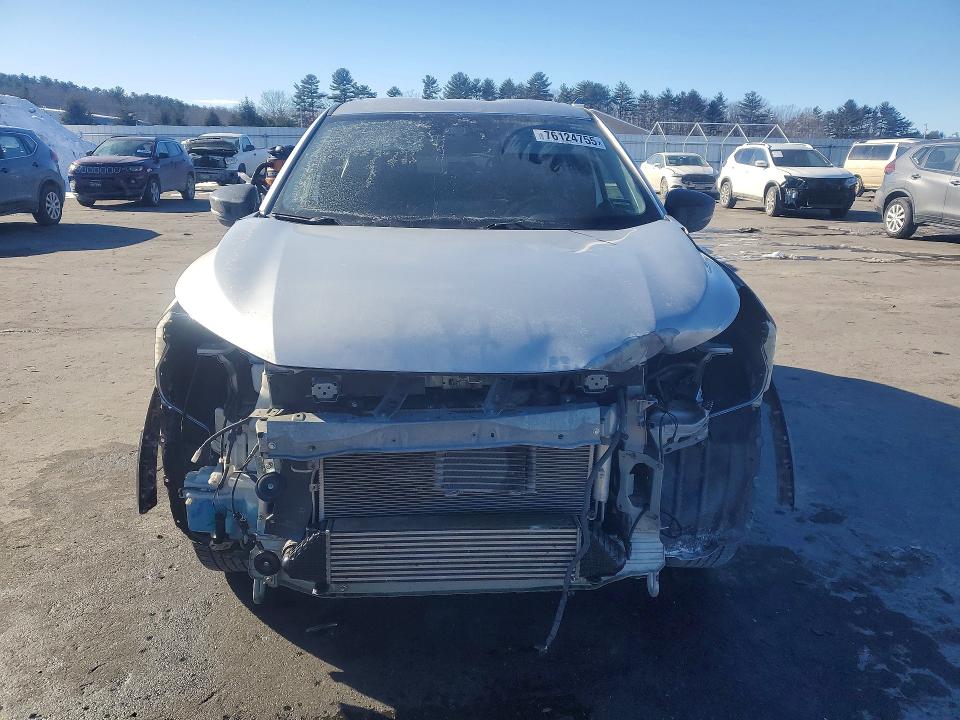 Photo 5 from auction – 2023 MITSUBISHI ECLIPSE CR with VIN JA4ATVAA4PZ003757