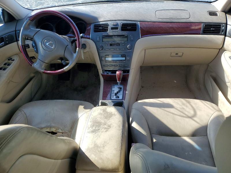 Photo 8 from auction – 2003 LEXUS ES 300 with VIN JTHBF30G130100231