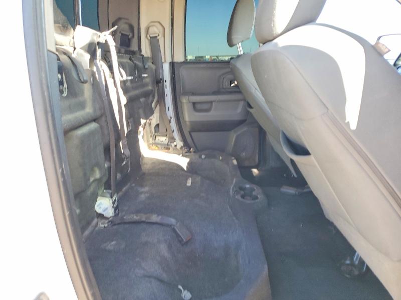 Photo 10 from auction – 2015 RAM 1500 with VIN 1C6RR6GT1FS703062