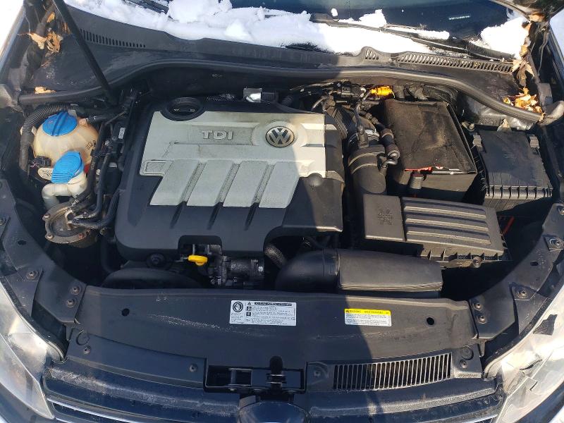 Photo 11 from auction – 2014 VOLKSWAGEN JETTA with VIN 3VWPL7AJ6EM613361