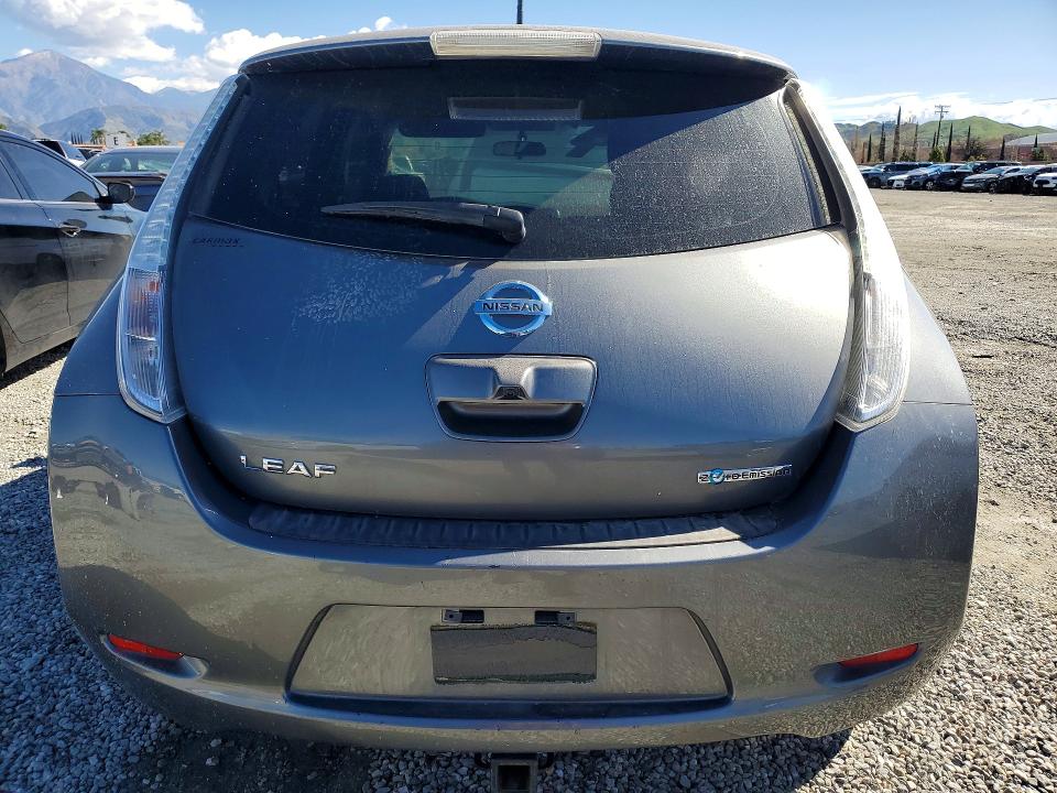 Photo 6 from auction – 2016 NISSAN LEAF with VIN 1N4AZ0CP5GC302479