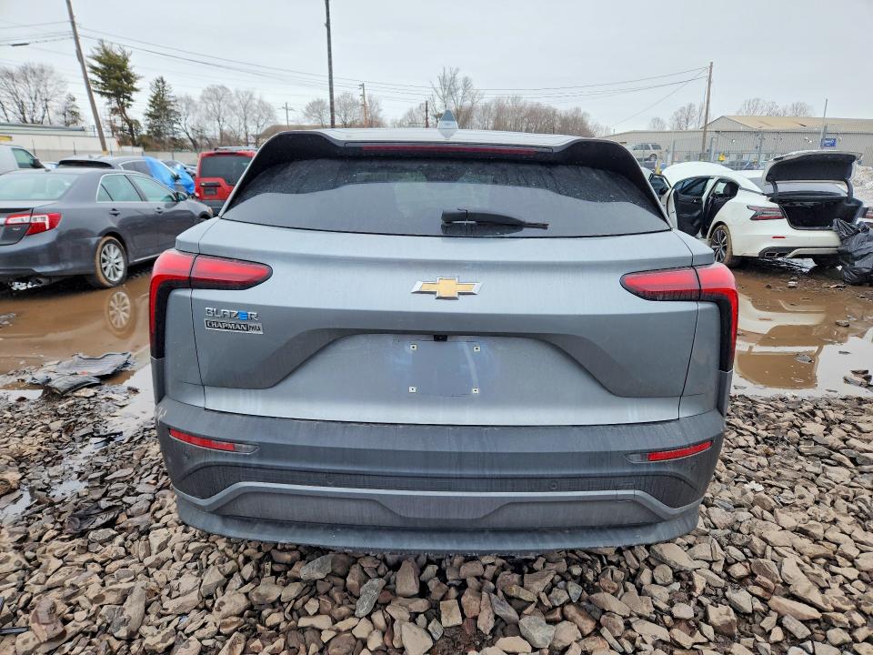 Photo 6 from auction – 2025 CHEVROLET BLAZER with VIN 3GNKDBRM9SS238219