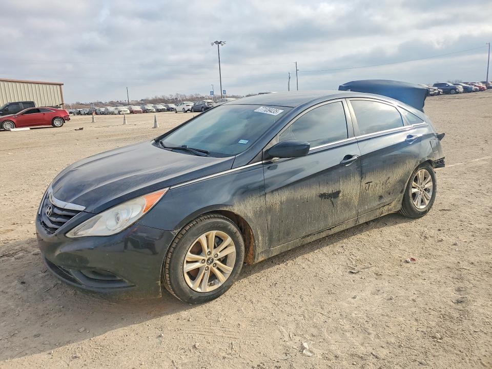 Photo 1 from auction – 2011 HYUNDAI SONATA with VIN 5NPEB4ACXBH103030