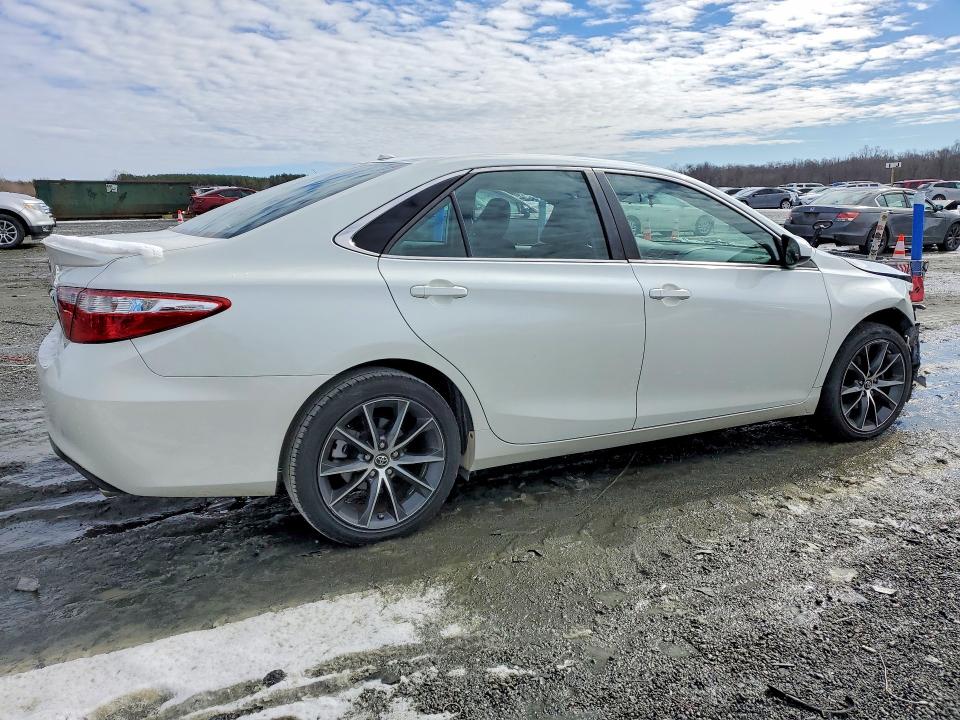 Photo 3 from auction – 2015 TOYOTA CAMRY LE with VIN 4T1BF1FK2FU488578