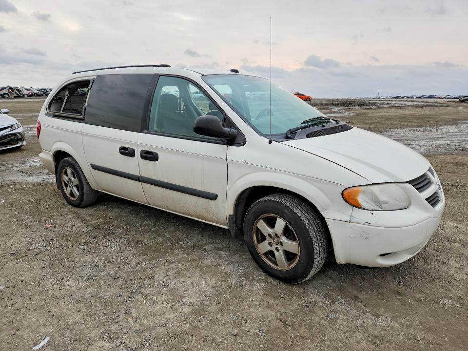 Photo 4 from auction – 2005 DODGE GRAND CARAVAN with VIN 1D4GP24R85B362350