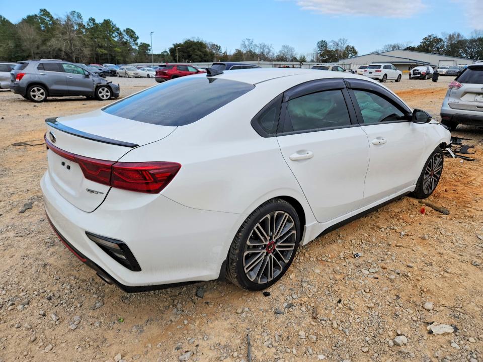 Photo 3 from auction – 2021 KIA FORTE with VIN 3KPF44AC7ME354268
