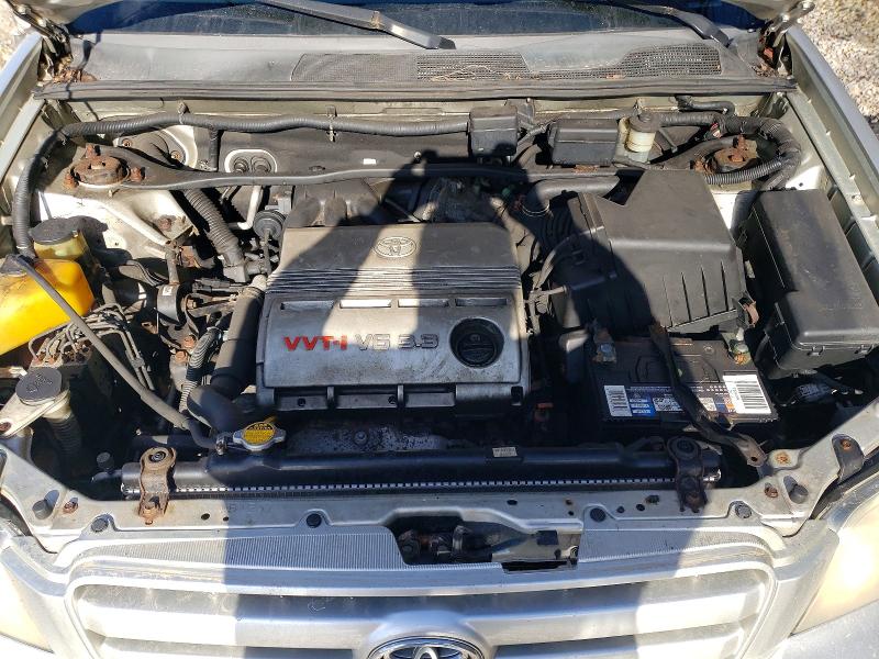 Photo 12 from auction – 2004 TOYOTA HIGHLANDER with VIN JTEEP21AX40015479