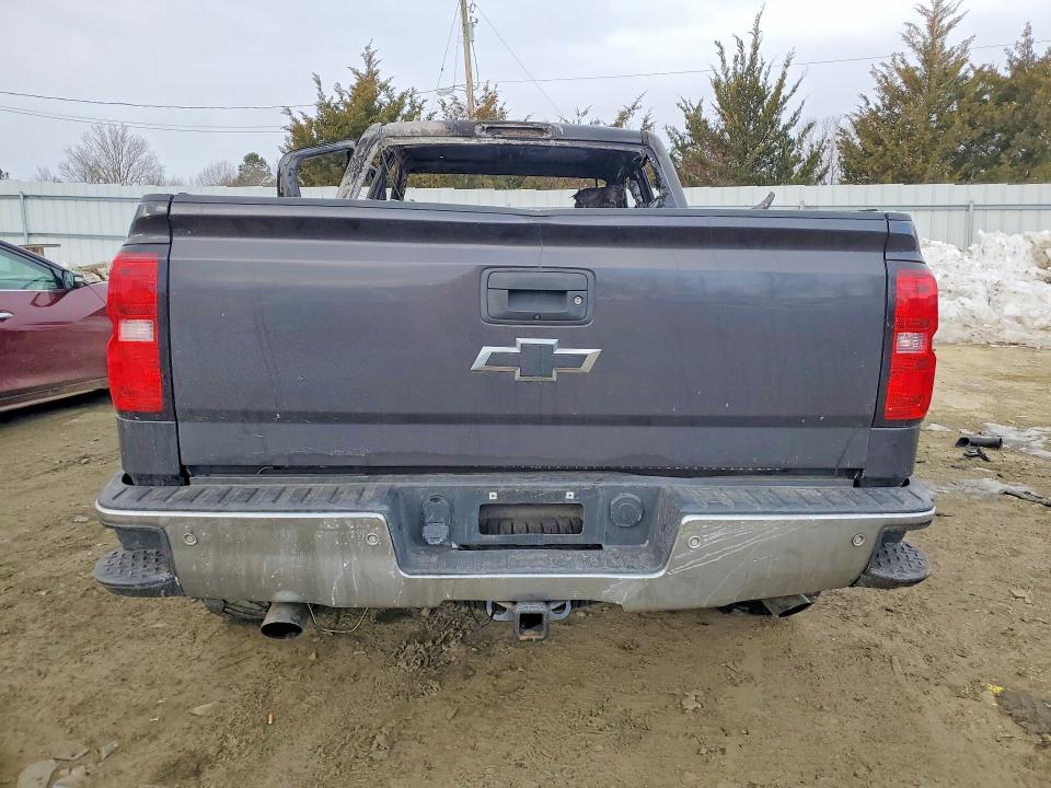 Photo 6 from auction – 2016 CHEVROLET SILVERADO with VIN 1GCVKREC3GZ350154