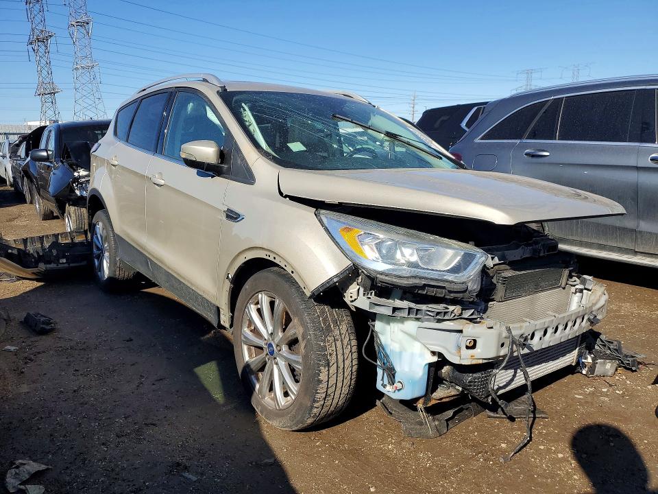 Photo 4 from auction – 2017 FORD ESCAPE with VIN 1FMCU9J96HUA36925