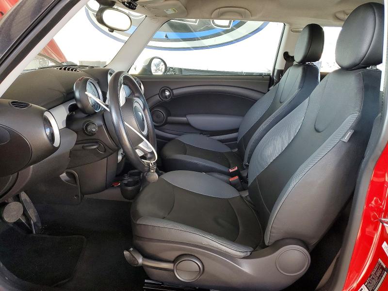 Photo 7 from auction – 2008 MINI COOPER with VIN WMWMF33528TT67174