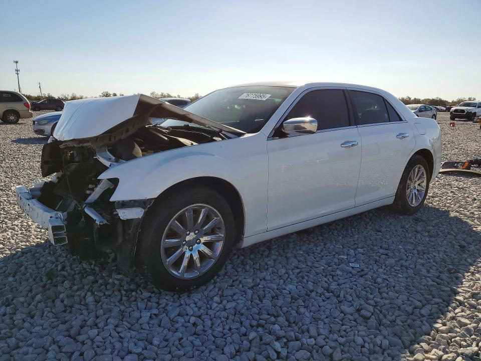 CHRYSLER 300C 2013 with VIN 2C3CCAEG4DH699221 - Photo from auction