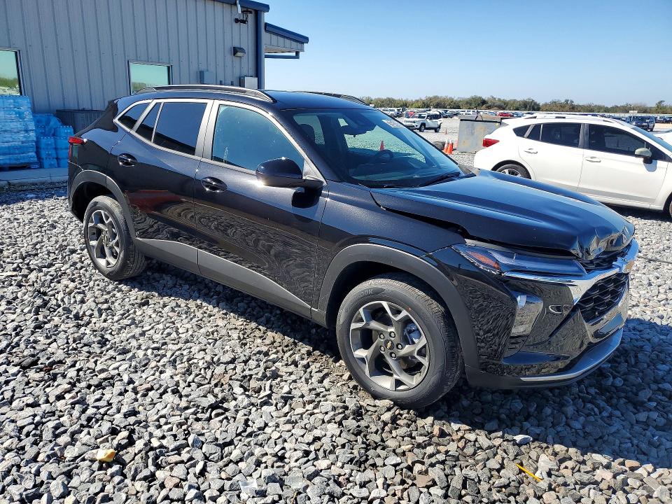 Photo 4 from auction – 2026 CHEVROLET TRAX with VIN KL77LHEP6TC072170