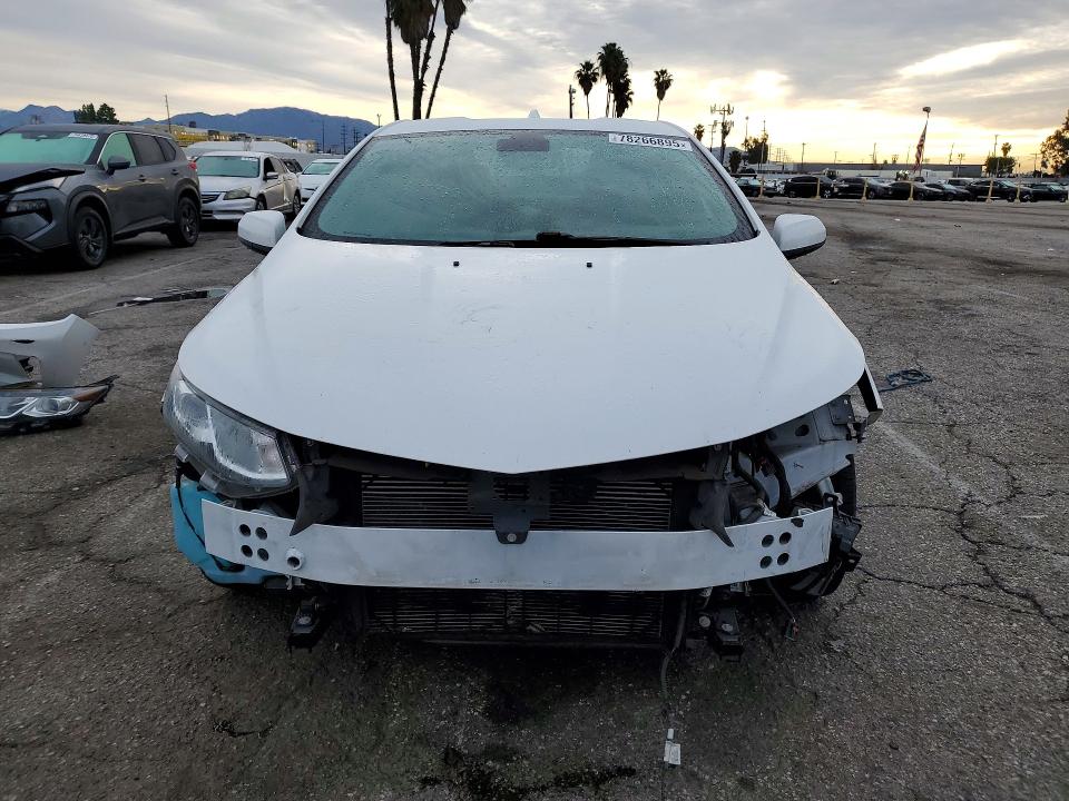 Photo 5 from auction – 2016 CHEVROLET VOLT with VIN 1G1RD6S59GU133648