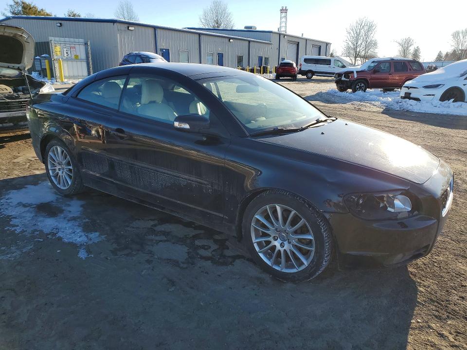 Photo 4 from auction – 2009 VOLVO C70 with VIN YV1MC67269J072695