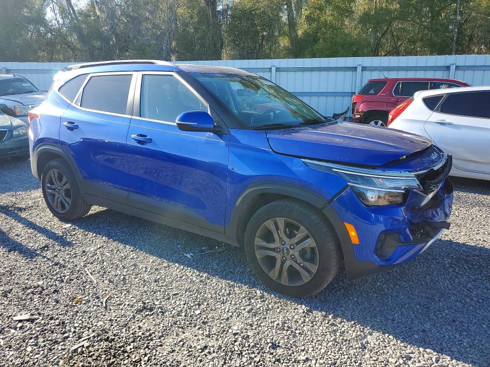 Photo 4 from auction – 2022 KIA SELTOS with VIN KNDEU2AA2N7302577