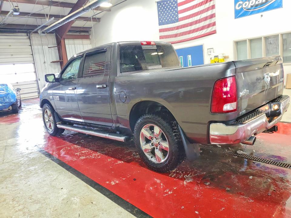 Photo 2 from auction – 2016 RAM 1500 SLT with VIN 3C6RR7LT4GG175523