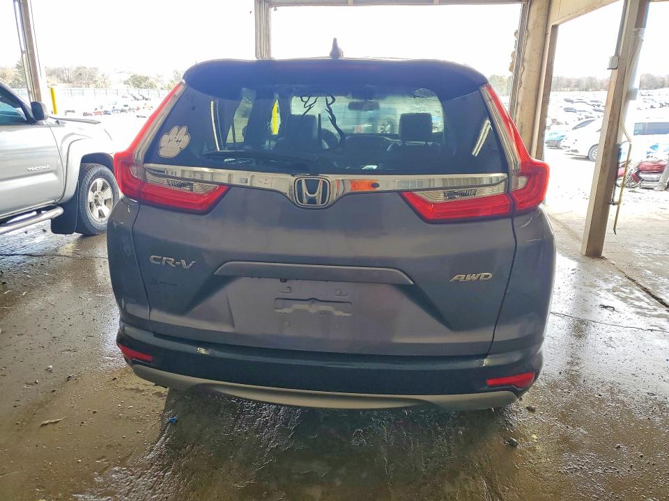 Photo 6 from auction – 2019 HONDA CR-V with VIN 2HKRW2H88KH662085