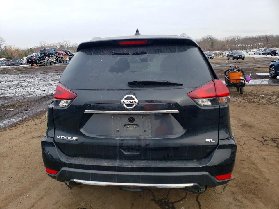 Photo 6 from auction – 2018 NISSAN ROGUE S with VIN JN8AT2MT2JW465703