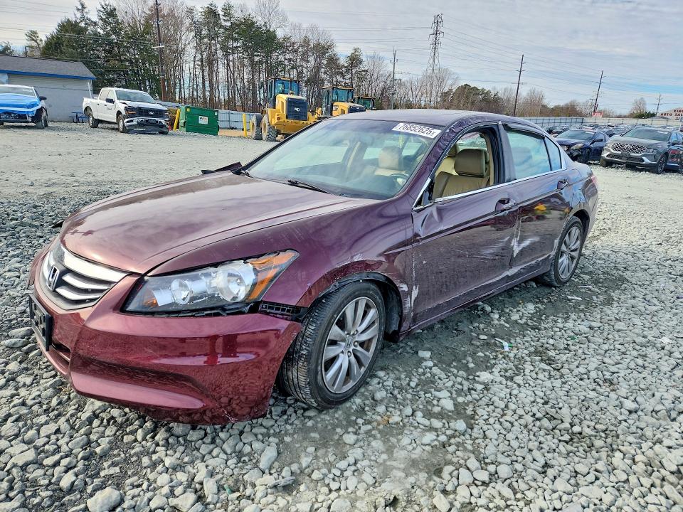 HONDA ACCORD 2012 with VIN 1HGCP2F84CA065600 - Photo from auction