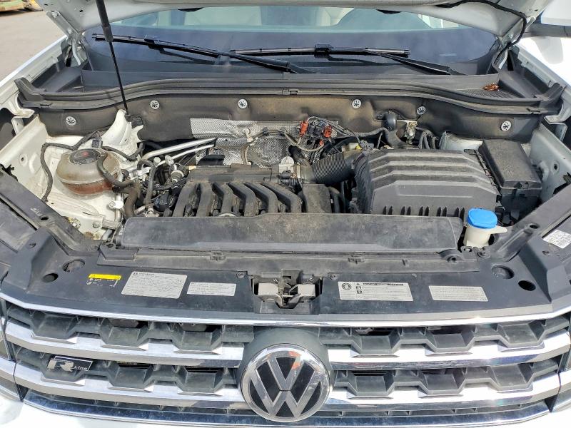 Photo 12 from auction – 2018 VOLKSWAGEN ATLAS SEL with VIN 1V2RR2CA8JC582540