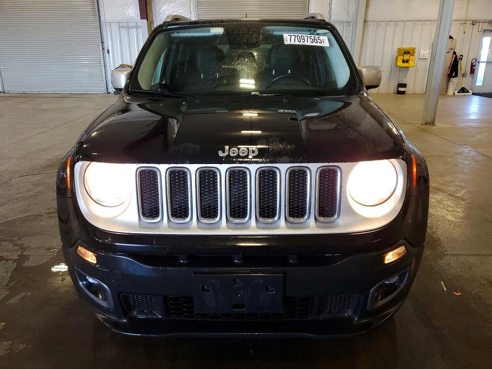 Photo 5 from auction – 2017 JEEP RENEGADE with VIN ZACCJBDB0HPF14857