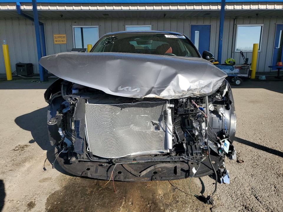 Photo 5 from auction – 2025 KIA K5 with VIN KNAG64J74S5296594