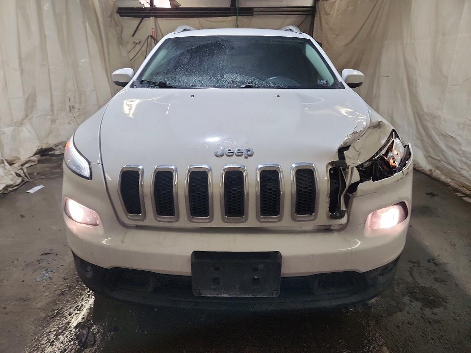 Photo 5 from auction – 2016 JEEP CHEROKEE with VIN 1C4PJMCB8GW197197