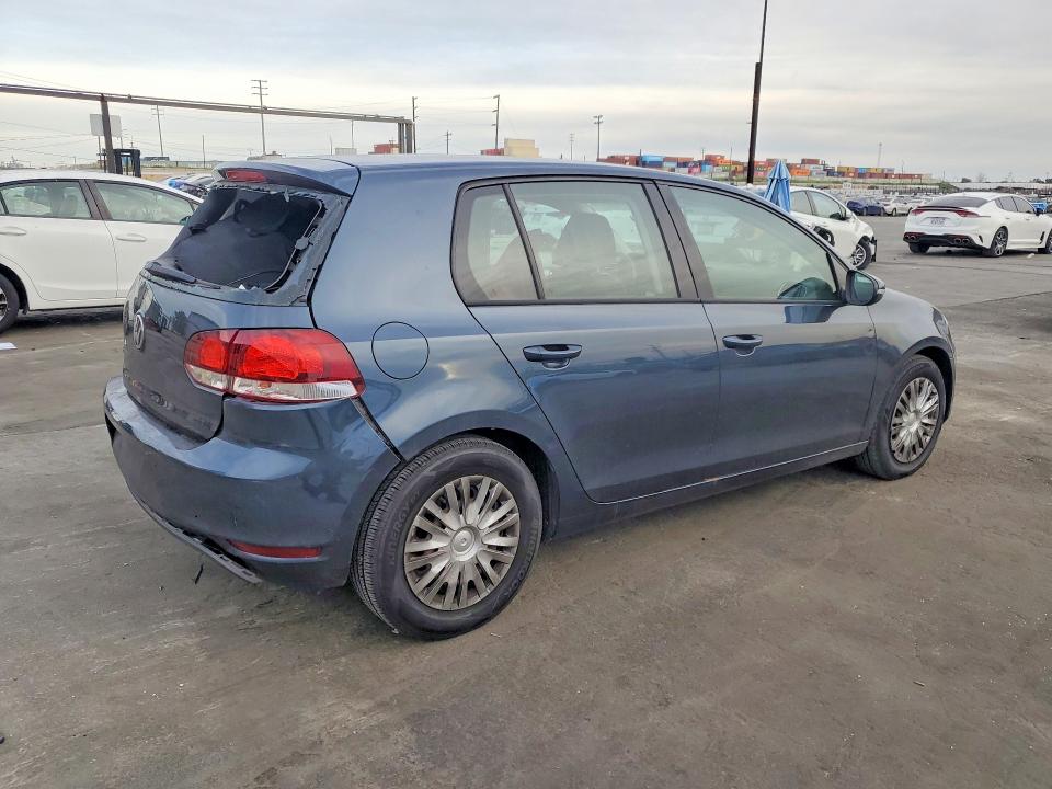 Photo 3 from auction – 2011 VOLKSWAGEN GOLF with VIN WVWDA7AJ3BW036747
