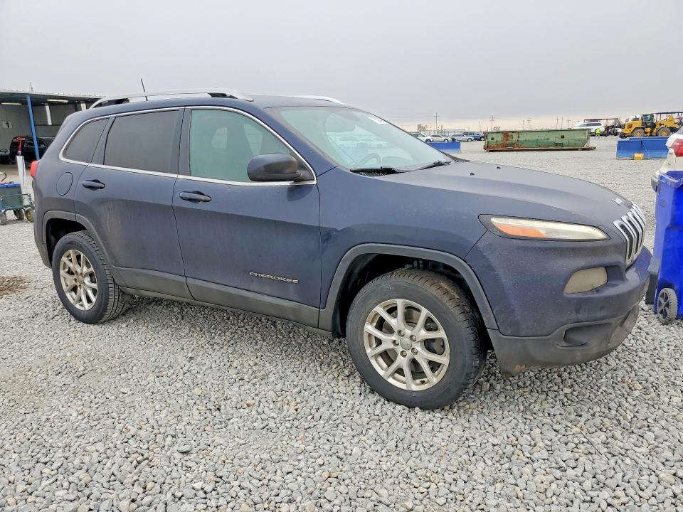 Photo 4 from auction – 2016 JEEP CHEROKEE with VIN 1C4PJMCS2GW262173