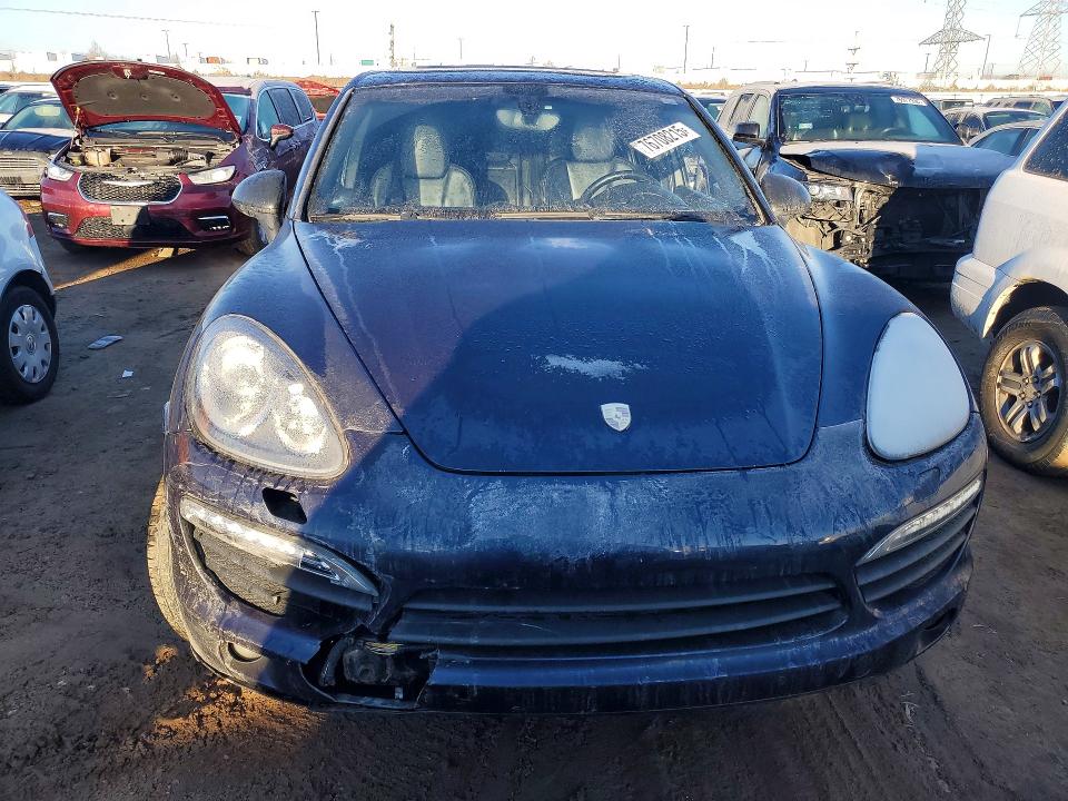 Photo 5 from auction – 2011 PORSCHE CAYENNE with VIN WP1AB2A26BLA54011