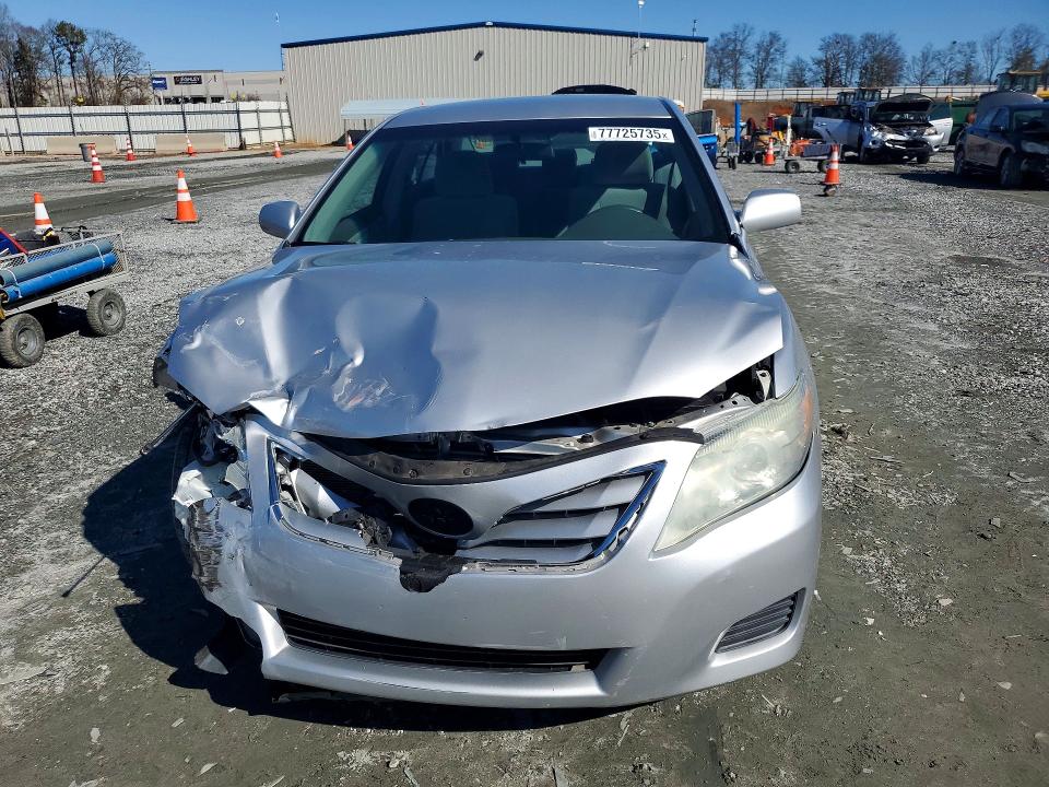 Photo 5 from auction – 2011 TOYOTA CAMRY with VIN 4T1BF3EK4BU148484