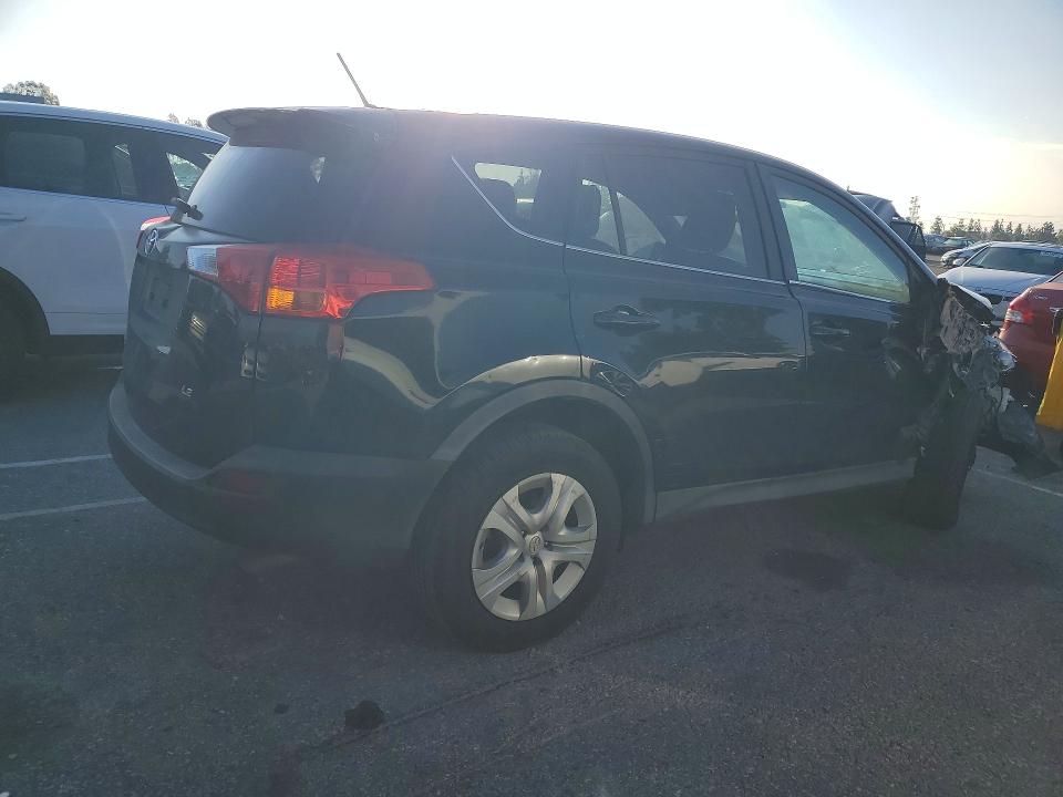 Photo 3 from auction – 2014 TOYOTA RAV4 LE with VIN 2T3ZFREV8EW127550