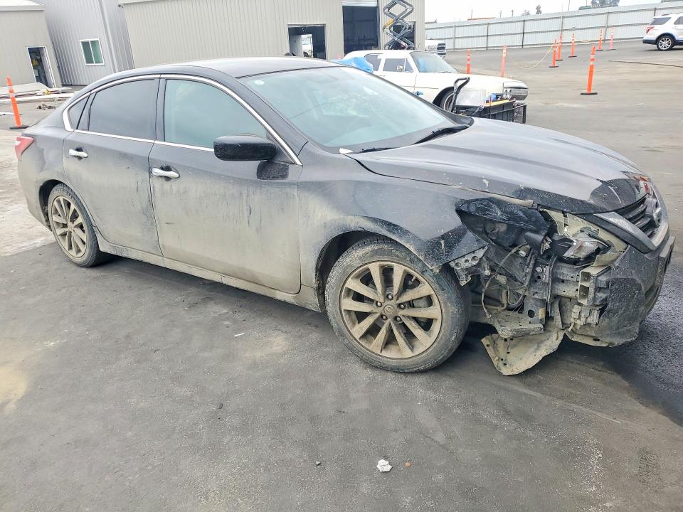Photo 4 from auction – 2017 NISS ALTIMA with VIN 1N4AL3AP8HC294160