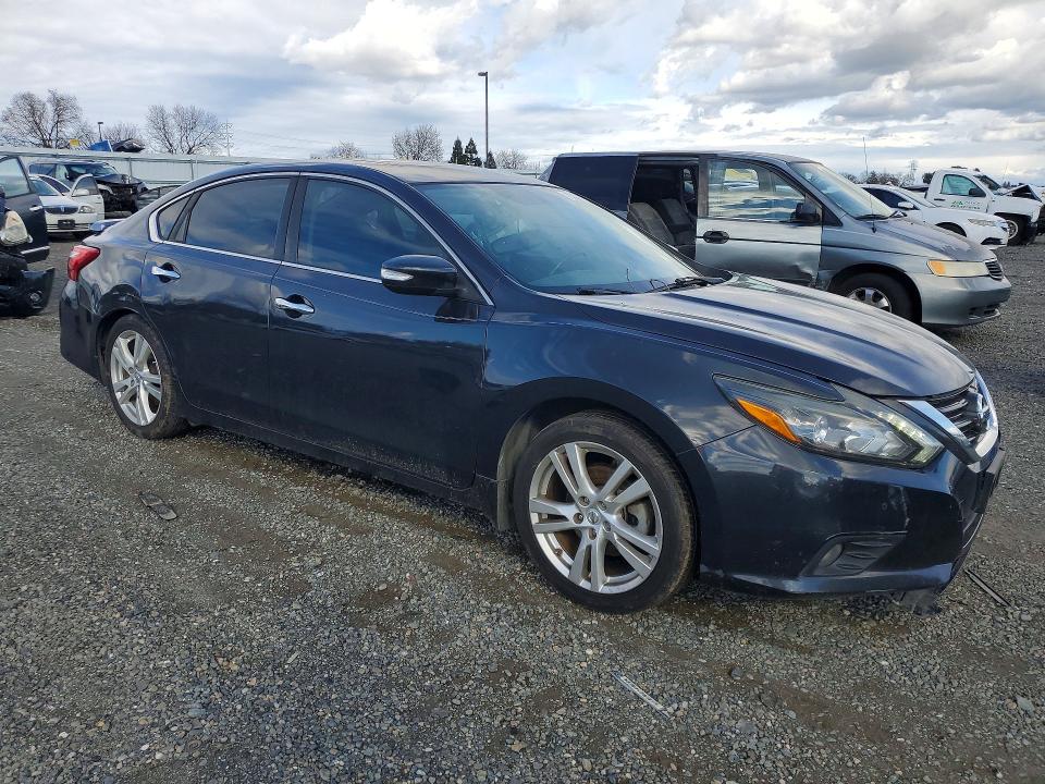 Photo 4 from auction – 2016 NISSAN ALTIMA with VIN 1N4BL3AP6GC282057